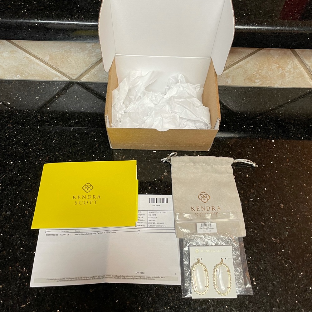 Kendra Scott Danielle Earrings